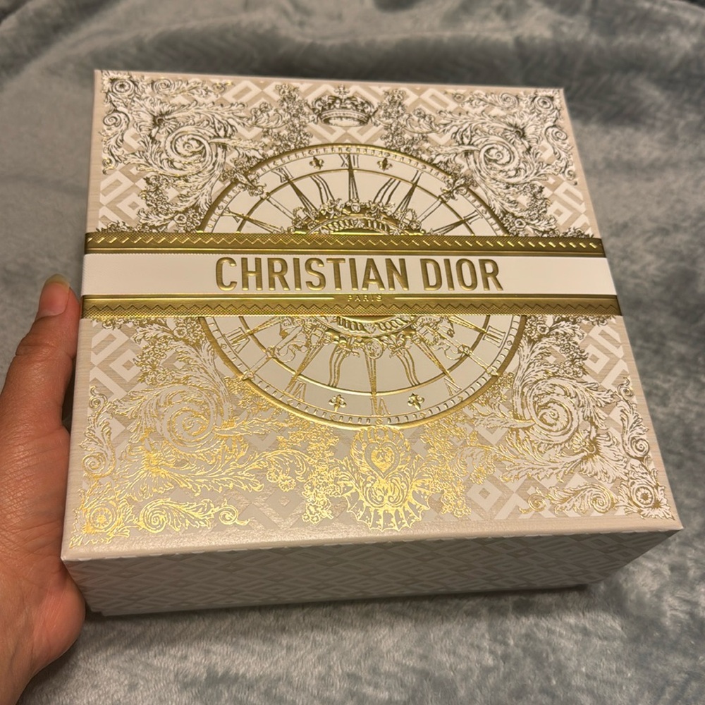 Dior Box